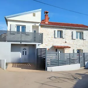 Apartman Valentino