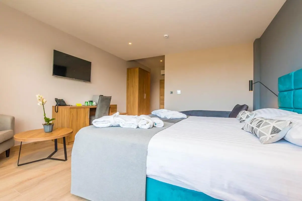 Hotel Delfin Lanterna Tar-Vabriga